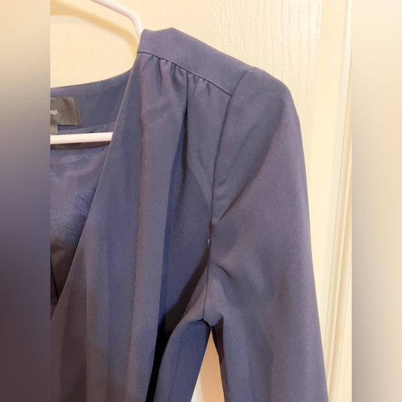 J. Crew navy blue wrap dress.  V-neck 3/4 sleeve fully lined. Perfection. Size 2 - Picture 4 of 7